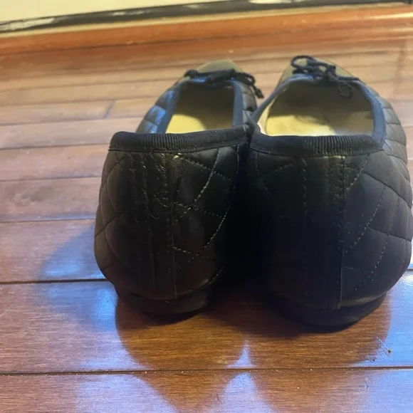 French Sole Passport Leather Flats with Black Patent Tips- 10M - Picture 3 of 6